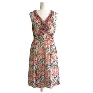 Dress Barn Dress Floral Garden Ruffled V-Neck Sleeveless Smocked Waist Size 8